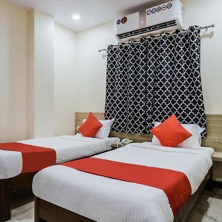 The Elite Inn Visakhapatnam Eksteriør bilde