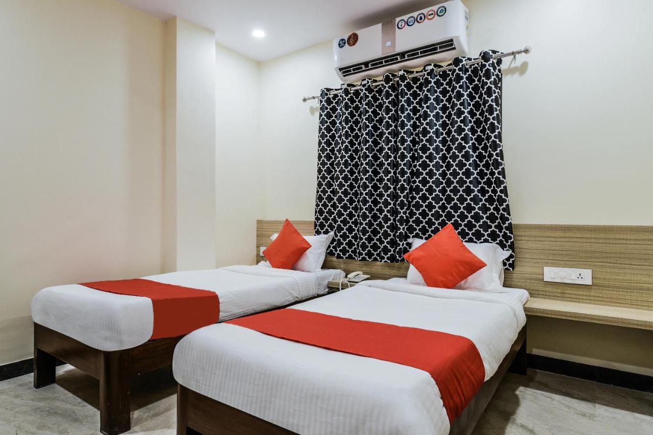 The Elite Inn Visakhapatnam Eksteriør bilde